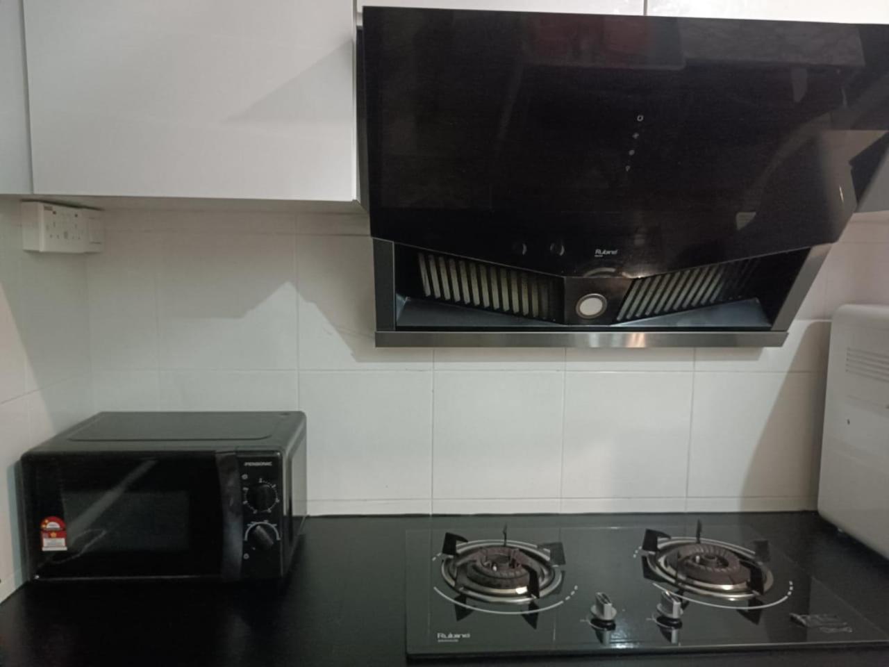In Homestay Corner Бату Пахат Екстериор снимка